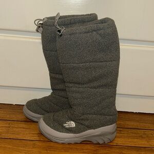 The North Face Heat Boots🩶